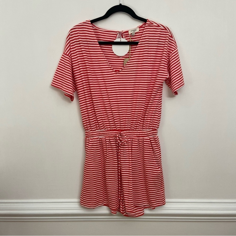 Umgee Romper Sz S Red & White‎ Stripe New w/ Flaw